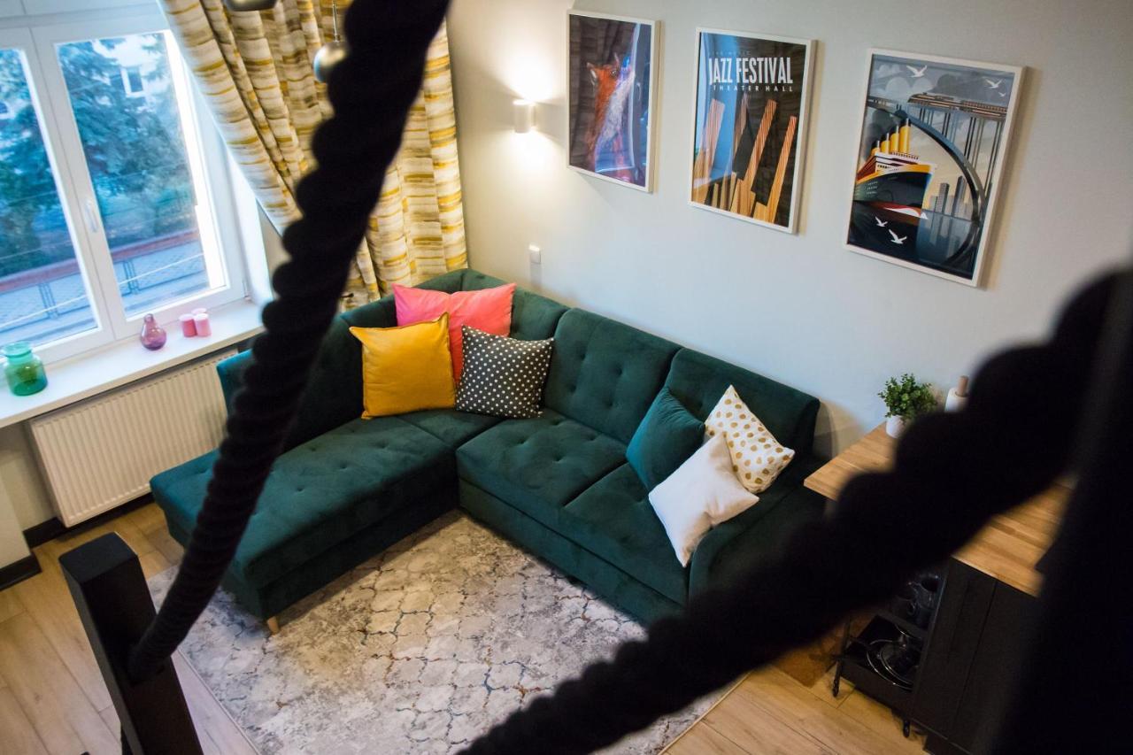Apartament Ralf By Rentoom ทอรูน ภายนอก รูปภาพ